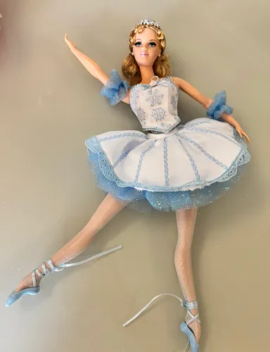 Barbie Snowflake Ballerina