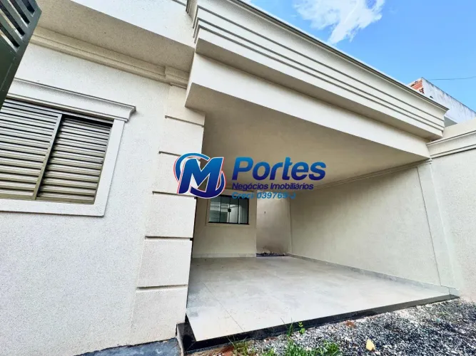 Casa à venda, Jardim Bianco, 3 quartos, 1 apartamento, piso porcelanato, pedras mármore, 2