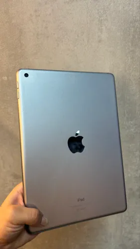 iPad 5ª geração 32gb seminovo (90 dias de garantia) (LOJA FÍSICA)