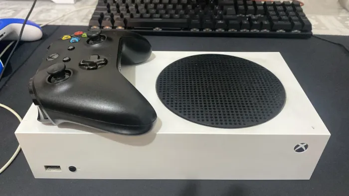 XBOX SERIES S COM 1 CONTROLE