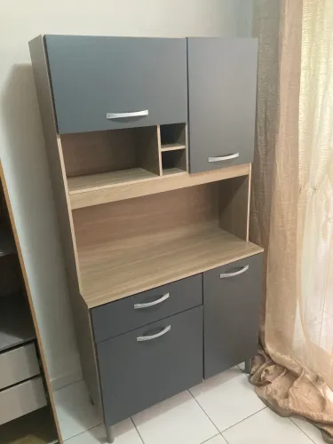 Armário de cozinha com bancada