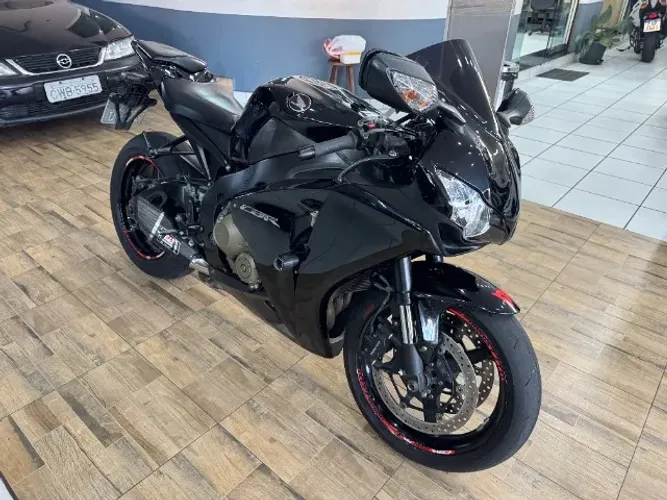 CBR 1000RR FIREBLADE