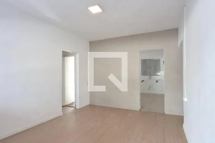 CASA RESIDENTIAL em Campinas - São Paulo, Cambuí