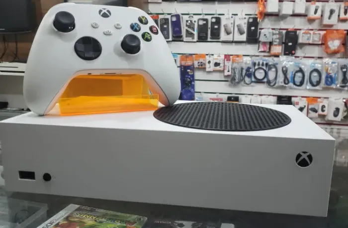 Xbox Serie S 512gb seminovo - Loja Fisica