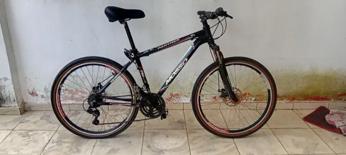 Bicicleta Alumínio 21 marchas Aro 26