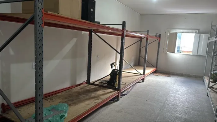 Partileiras para depósito 