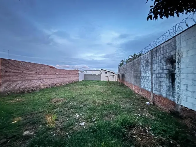 Terreno à venda no Loteamento São Francisco em Piracicaba