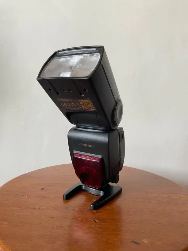 Flash Yongnuo YN685 - compatível com Nikon