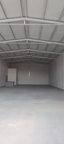 GALPÃO NOVO AVENIDA DOS ALPES ( PRIMEIRA LOCAÇÃO ) ÁREA DE 400 METROS QUADRADOS ,