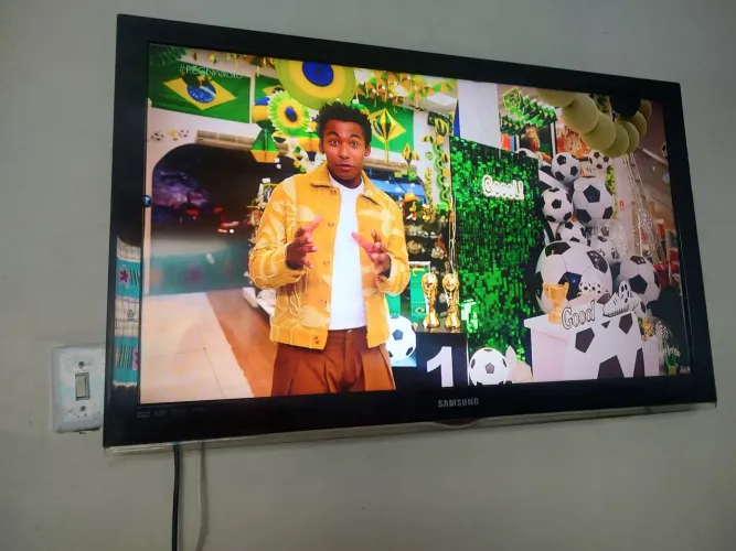 Tv Samsung 43 funcionando perfeitamente