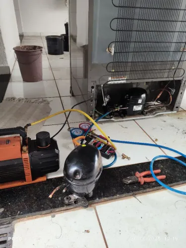 Geladeira instalação de ar condicionado Refrigeração e climatização