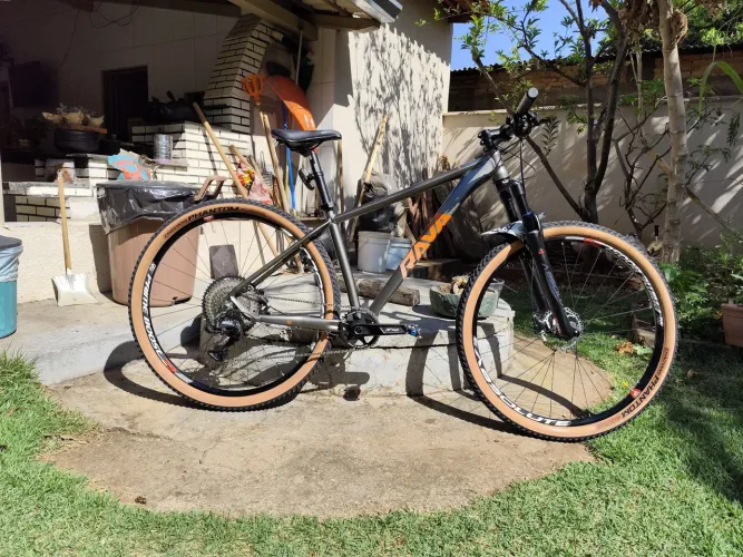 Mountain Bike Aro 29 Quadro Rava Boost