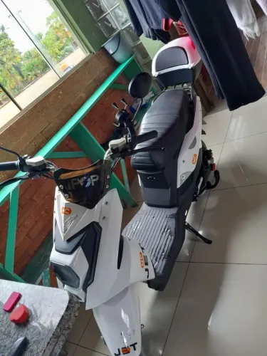 Moto elétrica jet 1000 não precisa carteira estado de novo