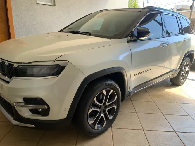 Jeep Commander Limited T270 1.3 TB Flex AUT 2023