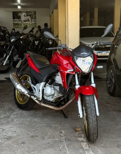 Honda CB 300r 2010
