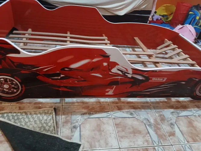 Vendo cama carro