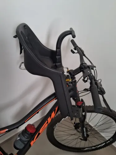Cadeirinha de bicicleta
