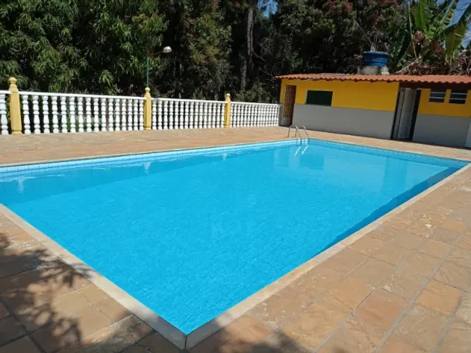 Sítio para Aluguel em Esmeraldas/MG - Piscina, Lagoa e Campo -25KM Ceasa bhte/MG