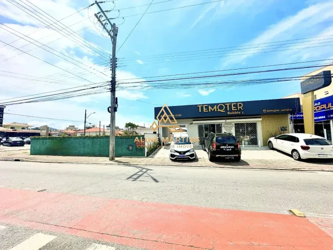 Casa Residencial e Comercial