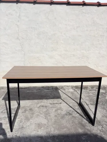 Mesa de Escritório Industrial