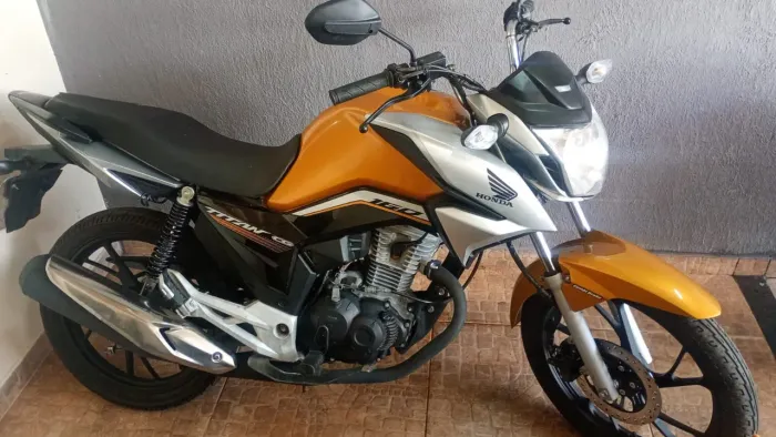 Titan 160 ano 2022 top!!! Leia descrição !!!