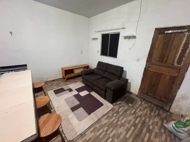 Vendo Casa - Excelente Localização 