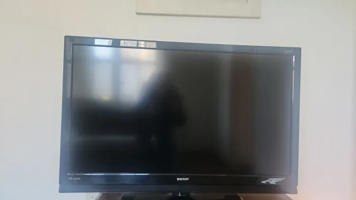 TV Plasma Semp 42 s/ controle 