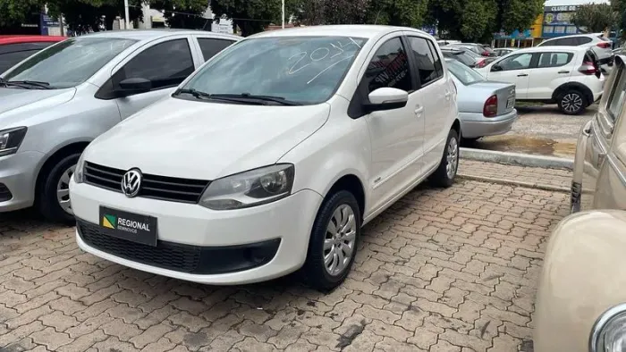 Volkswagen Fox 1.0 MI Total Flex 8V 5P 2014
