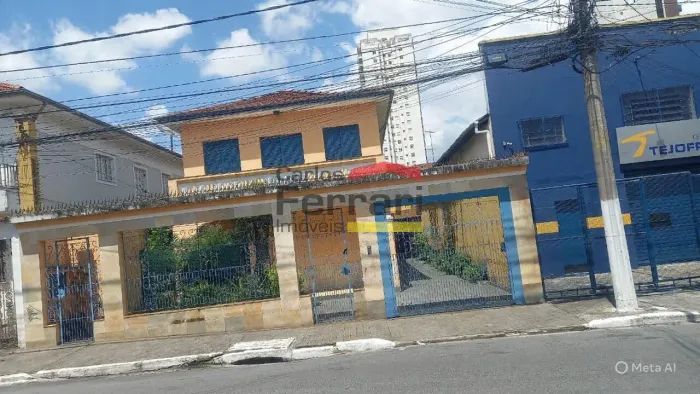 Parada Inglesa-Sobrado amplo 3 quartos,suite,10 vagas, edícula e quintal