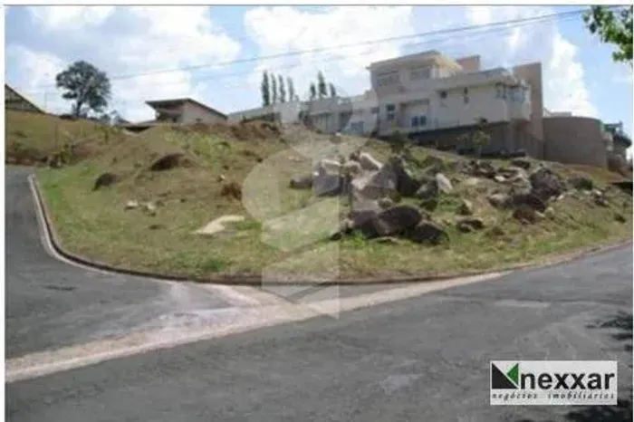 Terreno à venda, 1929 m² por R$ 690.000,00 - Condomínio Moinho de Vento - Valinhos/SP