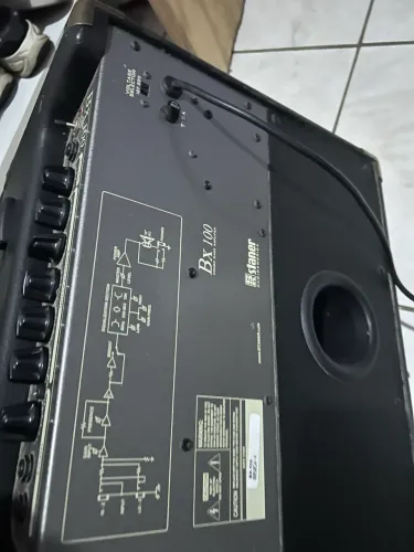 Amplificador Cubo para Baixo Staner BX 100 - 100W RMS