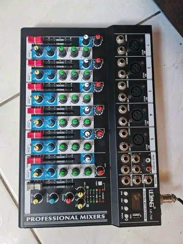 Mesa de som