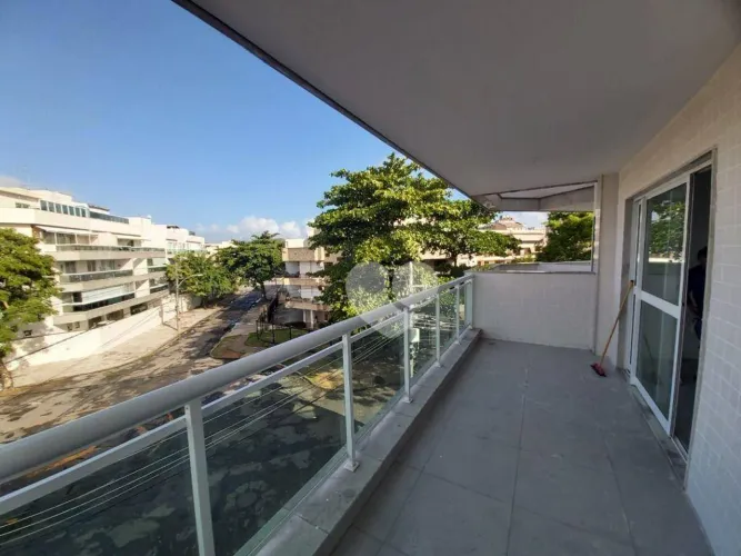 rECREIO DOS bANDEIRANTES - Prédio de 2022 - OPORTUNIDADE!!!!! 3 QUARTOS ( 1 SUÍTE ) -