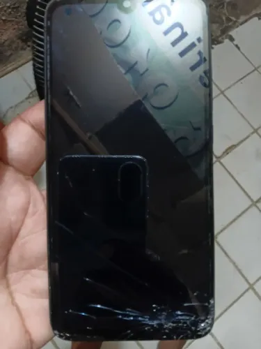 Redmi 7 usado 32 / 3 funcionando  normal