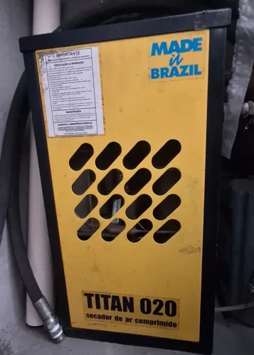 Secador de ar comprimido Titan 020 Industrial