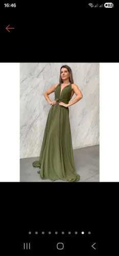 Vestido verde oliva novo