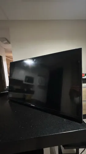 Tv 32 ? não é smart?