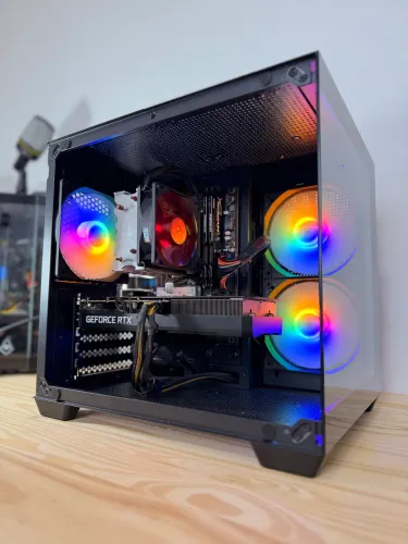 PC Gamer - RTX 3060 12GB / AMD Ryzen 5 5600 / 16GB de Ram (Aceito Trocas)