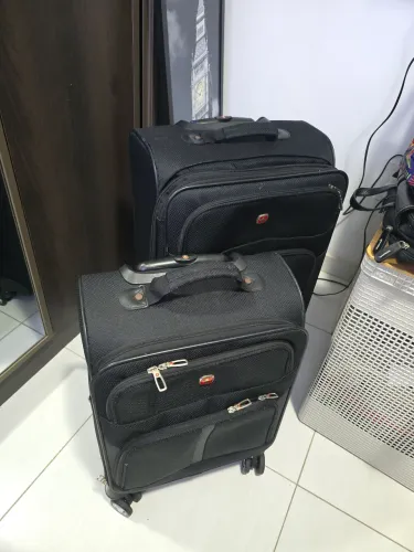 Excelente Kit de malas suíças P e M