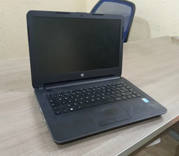 Notebook Hp core i3 , 8 gigas perfeito estado
