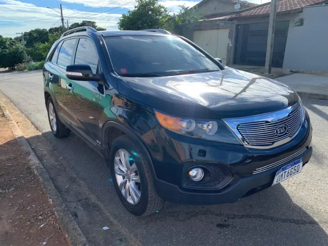 Kia Motors Sorento 3.5 V6 24V 278cv 4X4 Aut. 2013