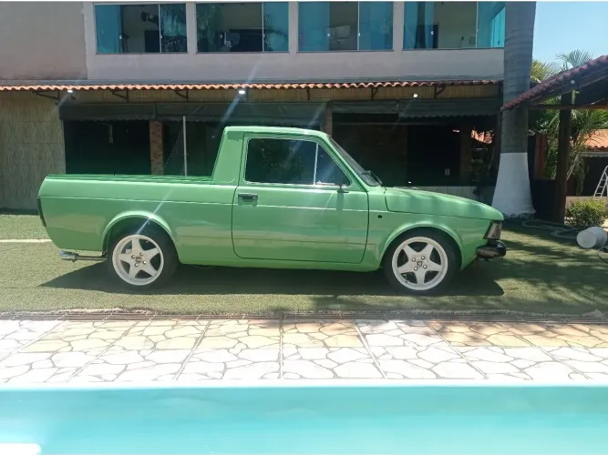 Fiat 147 Pick-up (todas) 1983