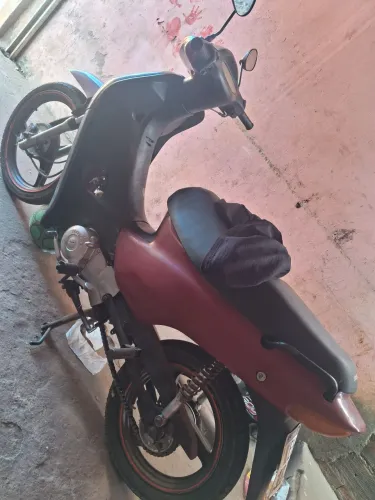 Biz 2002 bateria preciza ser trocada pra pega na partidas rodas palito