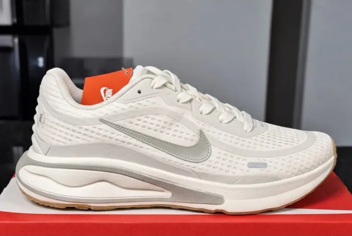 Nike Journey Run