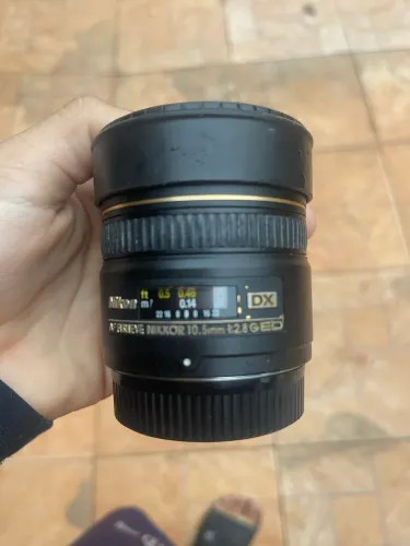 Lente de câmera muito boa, excelente, nova quase nunca usada
