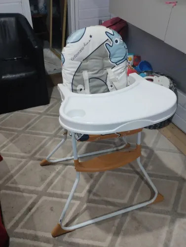 Vendo cadeirinha de papa Galzerano