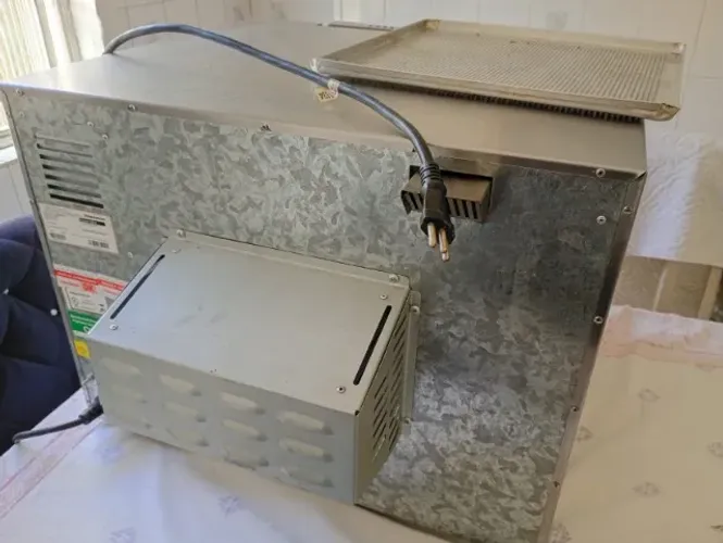 Forno elétrico para pão e bolo
