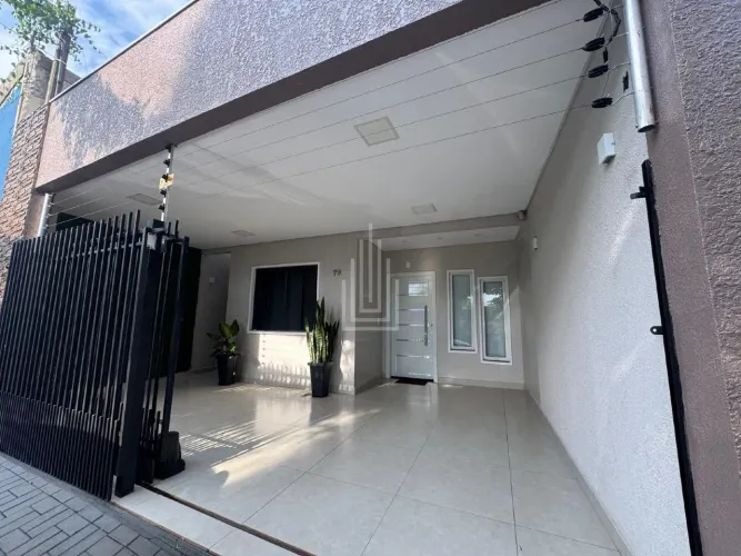 Residência disponível para venda no Porto Meira em Foz do Iguaçu.