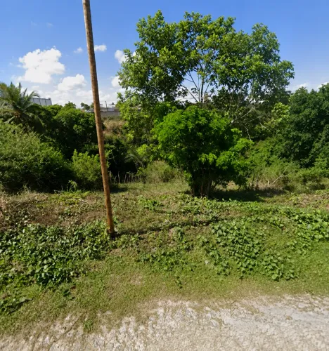 Vendo este terreno