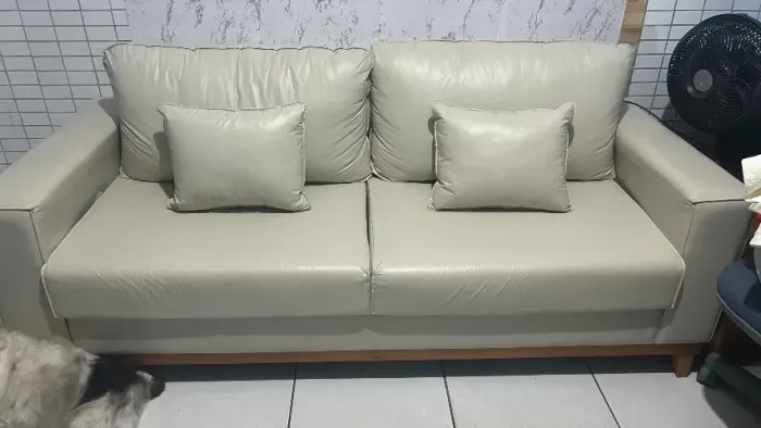 Sofá 2 lugares